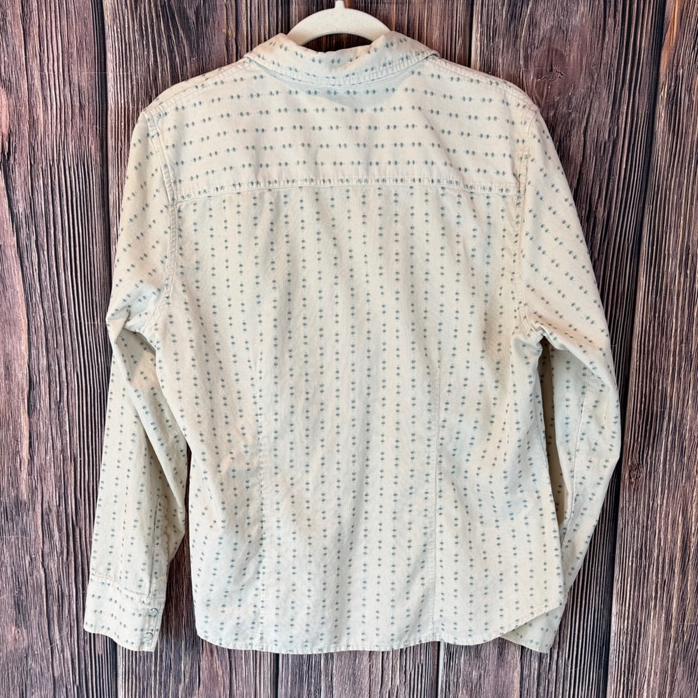 Bass Cream Button Down Shirt with Blue Pattern - Picture 6 of 6